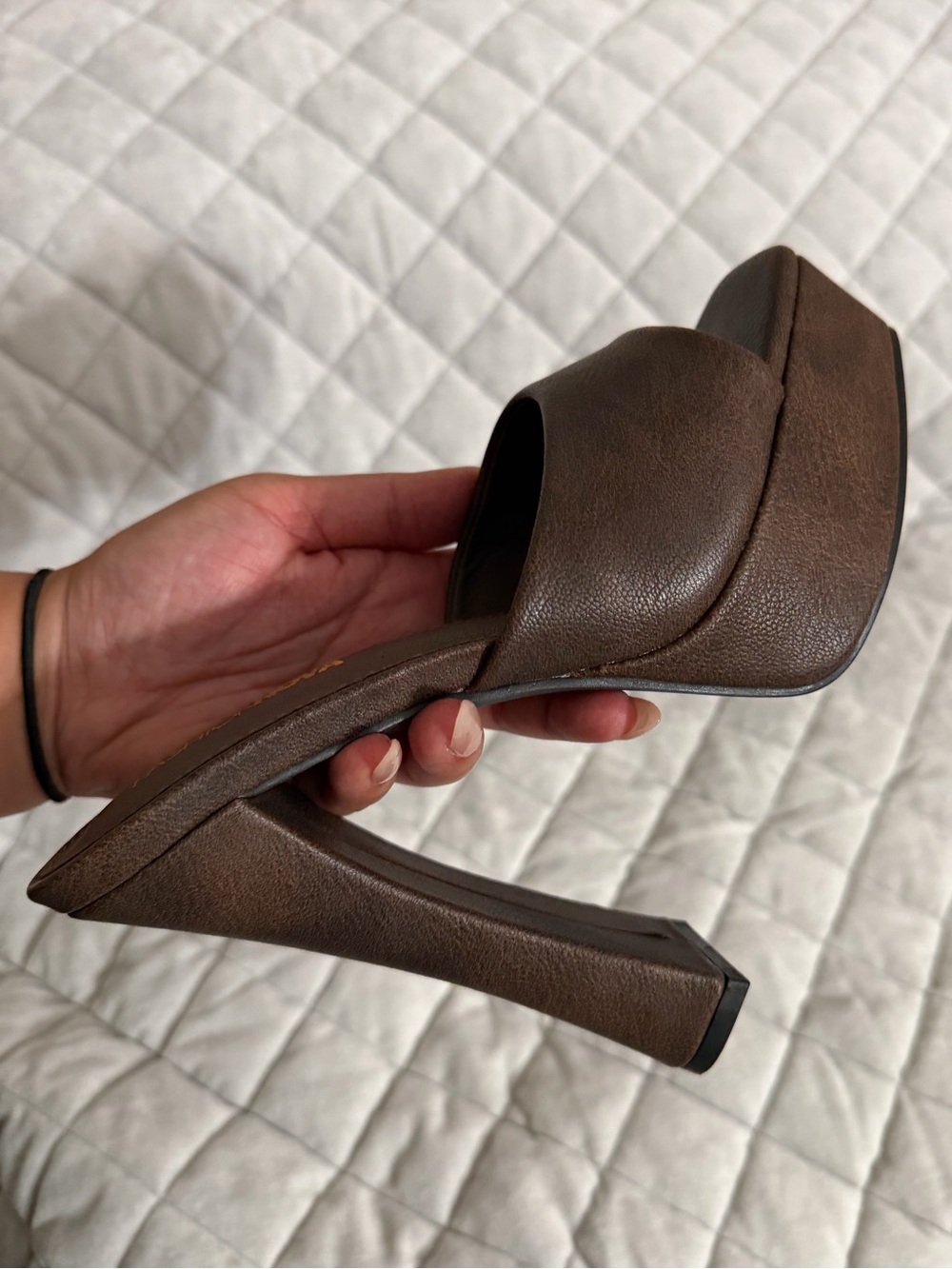Fashion Nova Brown Faux Leather platform high heels size 6
